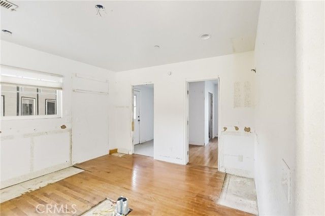 261 E Crescent Avenue, Redlands, CA 92373