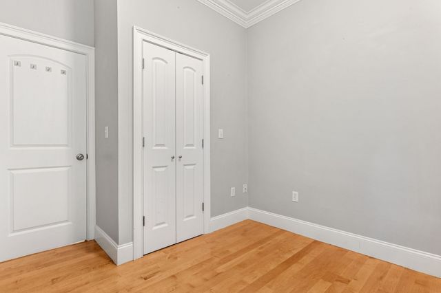 152 H Street 1, Boston, MA 02127