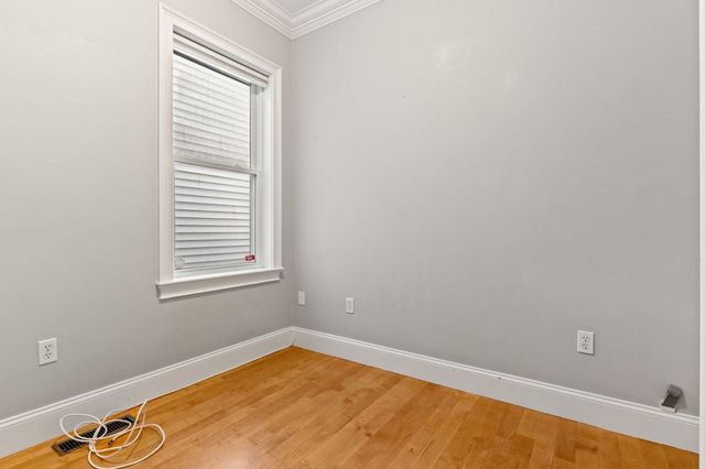 152 H Street 1, Boston, MA 02127