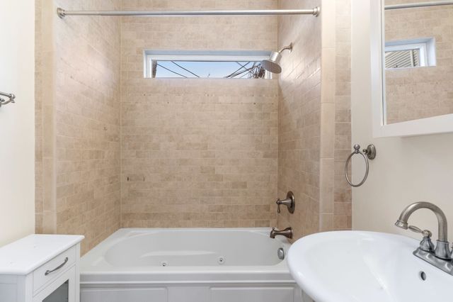 152 H Street 1, Boston, MA 02127
