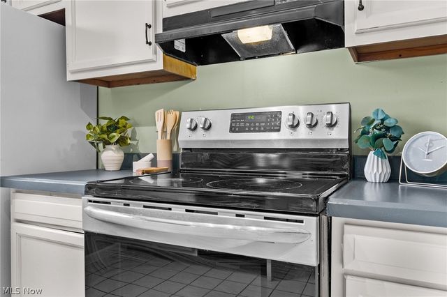 5201 Cline Road A, Brimfield, OH 44240