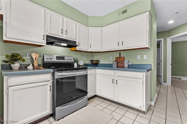 5201 Cline Road A, Brimfield, OH 44240