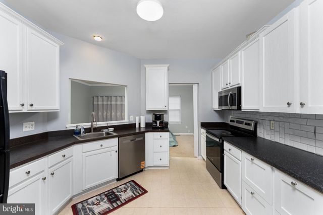 8708 FARNHAM WAY, Bristow, VA 20136