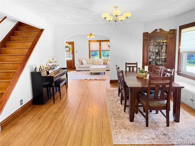 500 W End Avenue, Union, MO 63084