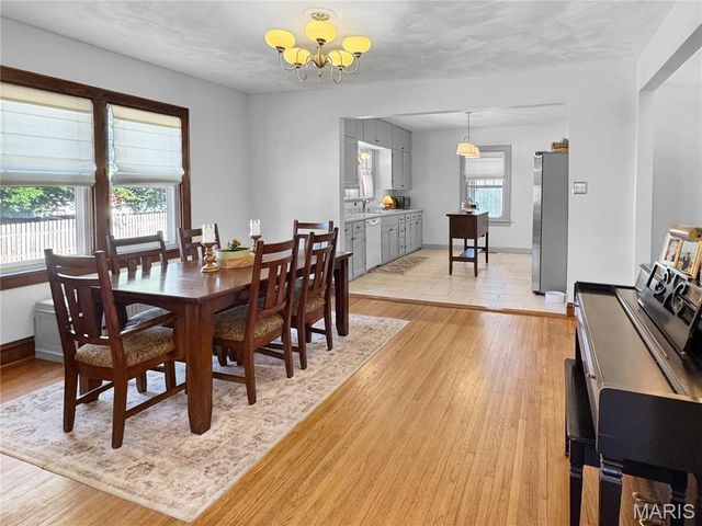 500 W End Avenue, Union, MO 63084