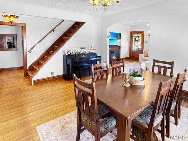 500 W End Avenue, Union, MO 63084