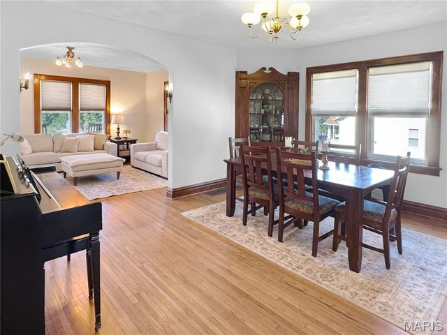500 W End Avenue, Union, MO 63084