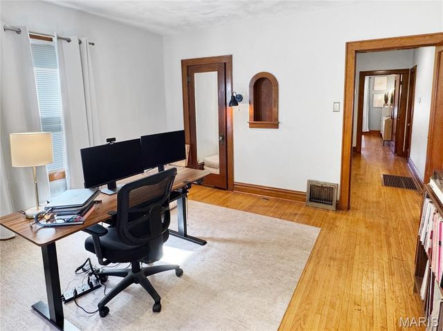 500 W End Avenue, Union, MO 63084