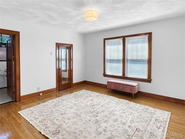 500 W End Avenue, Union, MO 63084