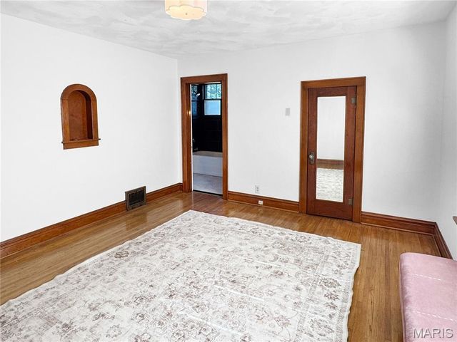 500 W End Avenue, Union, MO 63084