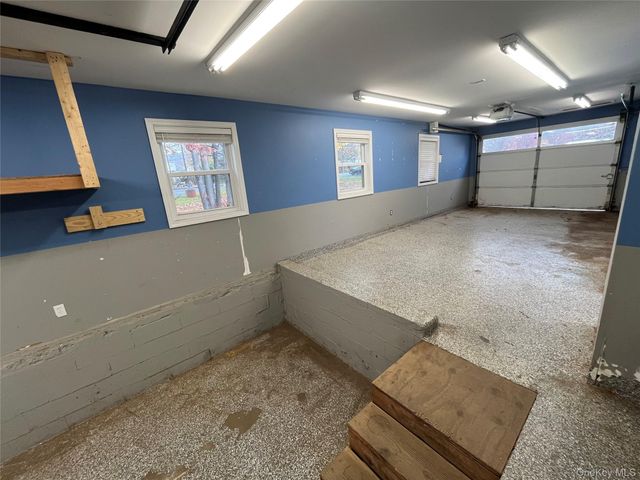 35 Old School Lane, Orangeburg, NY 10962