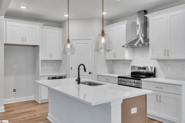 4 A Henderson Drive, Travelers Rest, SC 29690