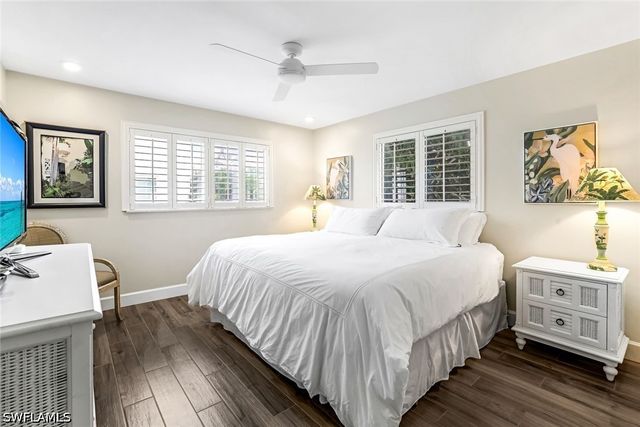 1100 8th AVE S H227, Naples, FL 34102