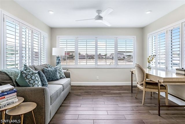 1100 8th AVE S H227, Naples, FL 34102