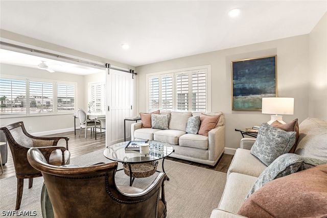 1100 8th AVE S H227, Naples, FL 34102