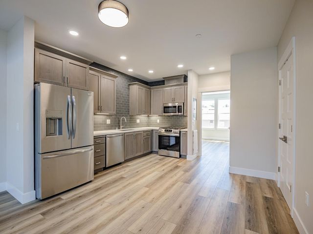 136 Aptos Village Way 2, Aptos, CA 95003