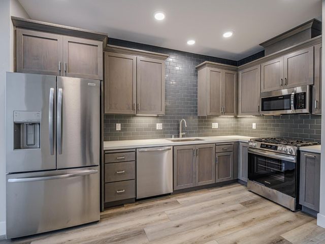 136 Aptos Village Way 2, Aptos, CA 95003