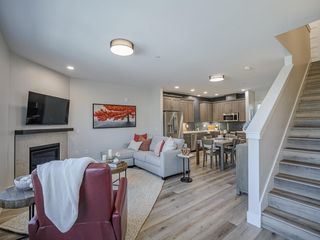 136 Aptos Village Way 2, Aptos, CA 95003