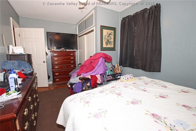 2486 Walnut Street, Hurricane, WV 25526