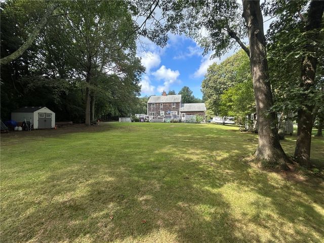 49 Captains Circle, Tiverton, RI 02878