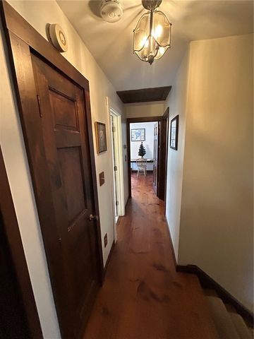 49 Captains Circle, Tiverton, RI 02878