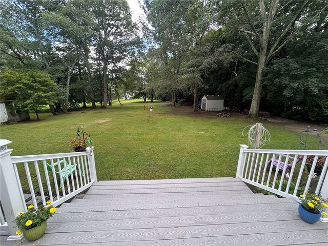 49 Captains Circle, Tiverton, RI 02878