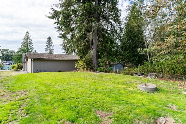 268 Friday Creek Road, Bellingham, WA 98229