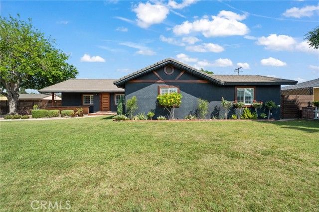1721 E Ruddock, Covina, CA 91724