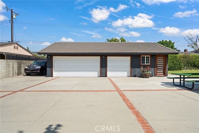 1721 E Ruddock, Covina, CA 91724
