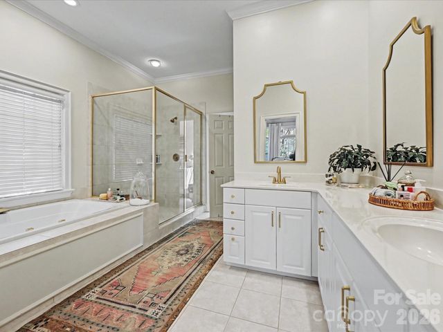 2121 Forest Drive, Charlotte, NC 28211