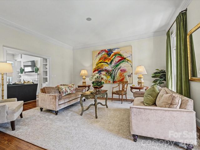 2121 Forest Drive, Charlotte, NC 28211