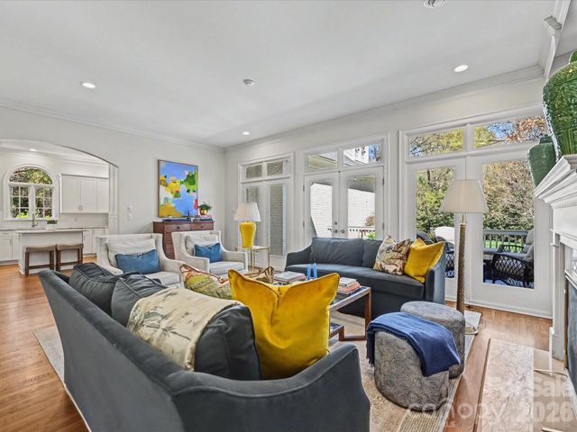 2121 Forest Drive, Charlotte, NC 28211