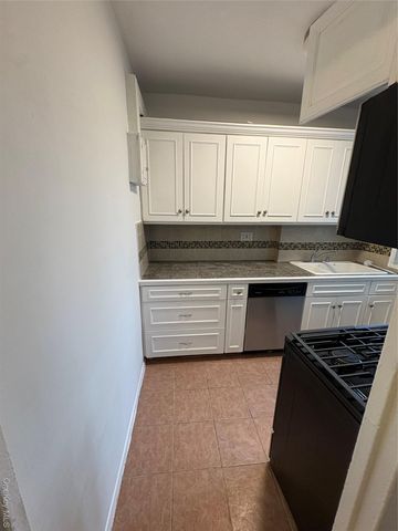 1705 Purdy Street 7H, Bronx, NY 10462