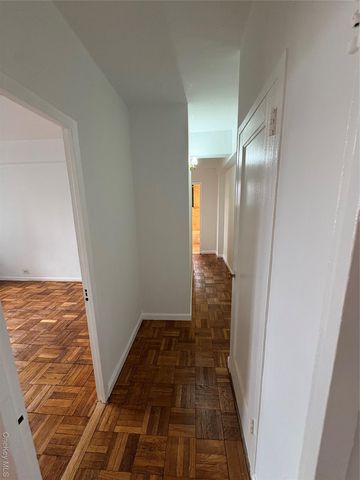 1705 Purdy Street 7H, Bronx, NY 10462