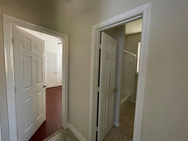 5934 Heathmoor Lane, Houston, TX 77084