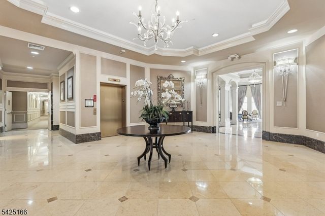 211 Metzger Dr, West Orange Twp., NJ 07052