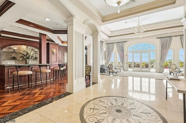 211 Metzger Dr, West Orange Twp., NJ 07052