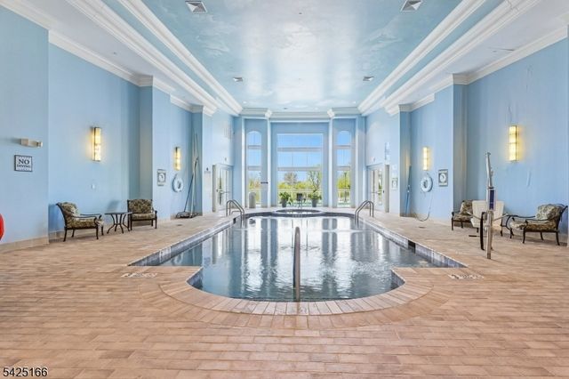 211 Metzger Dr, West Orange Twp., NJ 07052