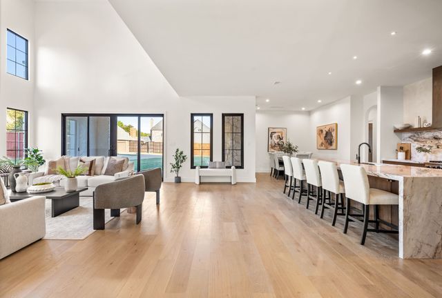 702 Mockingbird Lane, Coppell, TX 75019