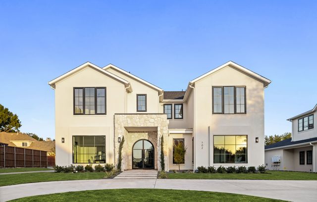 702 Mockingbird Lane, Coppell, TX 75019