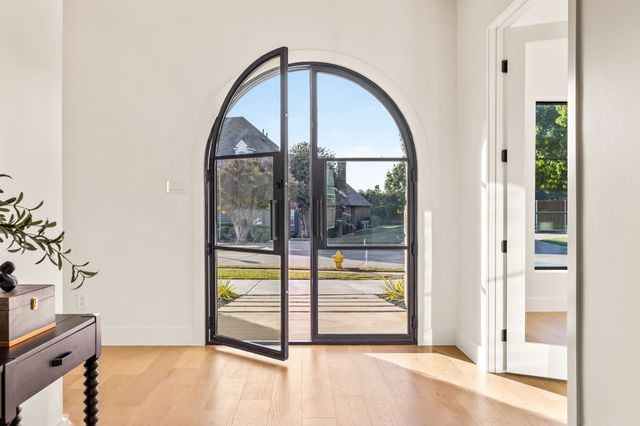 702 Mockingbird Lane, Coppell, TX 75019