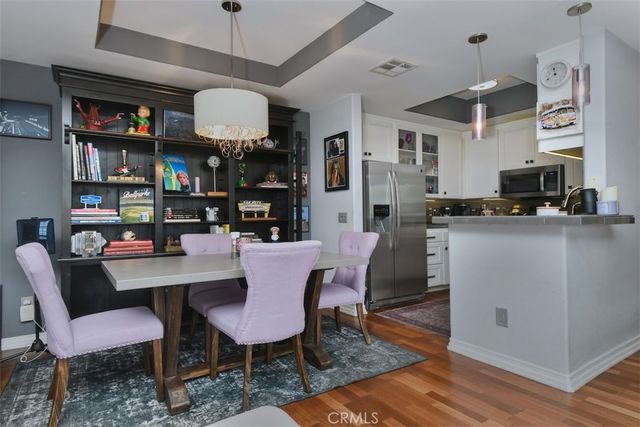 4455 Hazeltine 208, Sherman Oaks, CA 91423