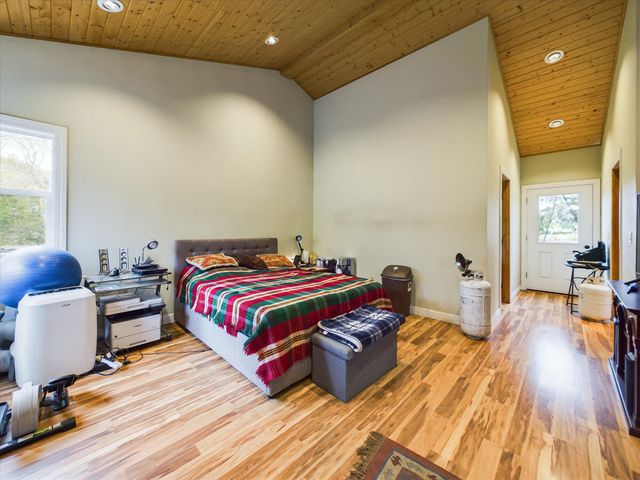 1285 Bliss Lane, Garberville, CA 95542