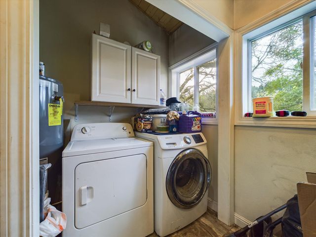 1285 Bliss Lane, Garberville, CA 95542