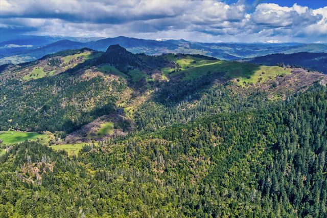 1285 Bliss Lane, Garberville, CA 95542