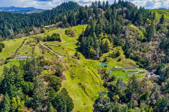 1285 Bliss Lane, Garberville, CA 95542