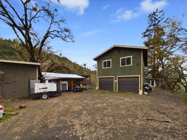 1285 Bliss Lane, Garberville, CA 95542