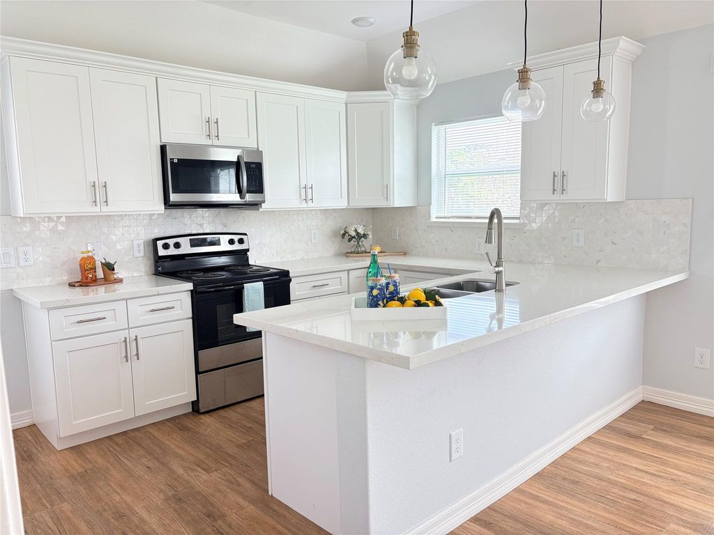 16210 Longwood Spur Road, Cypress, TX 77429