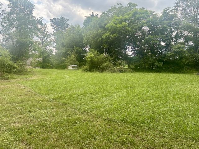 294 Haskell Winton Rd, Manchester, TN 37355