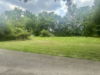 294 Haskell Winton Rd, Manchester, TN 37355